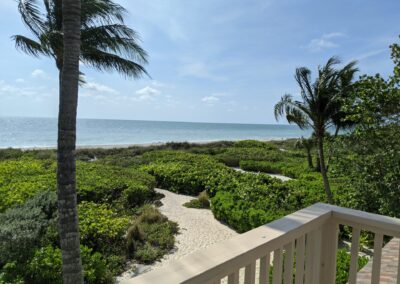 View of the Captiva beach from the beach access point