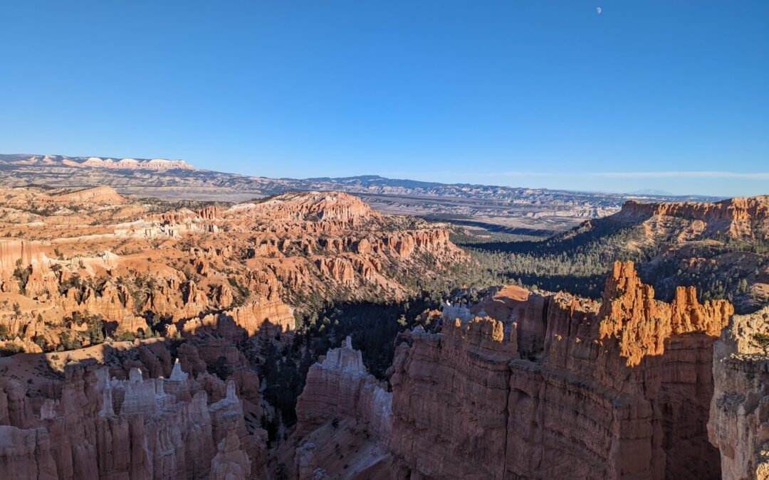 Bryce Canyon’s Navajo Loop and Queen’s Garden: Hiking Inside the Hoodoos